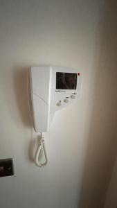 Exquisite Riverside Living in a Stunning Flat