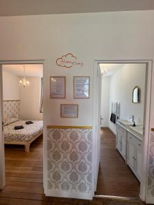 Le Renaissance - Home Homy