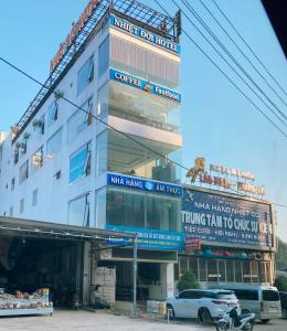 Khách Sạn Nhiệt Đới Mộc Châu - 3hvězdičkové hotely ve městě Moc Chau