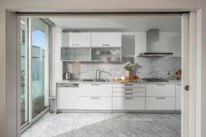 The Plaza Apartment by An Island Apart