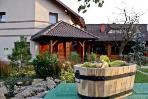 Posestvo Rožengrunt pri Miheliču