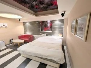 もしもしピエロ 泉大津新館 - Shōki