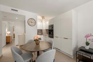 Beautiful apartment Cannes center terrace parking