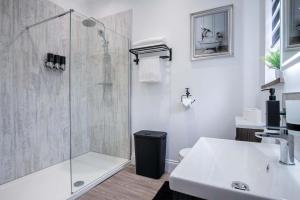 The Shed - 1 Bedroom - Cosheston