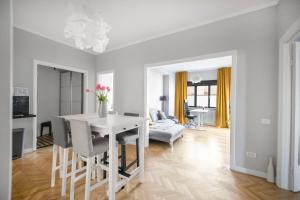 Your Big City Home in Bucharest center