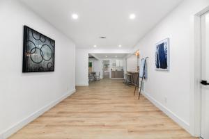 Incredible Modern 4 Bedroom