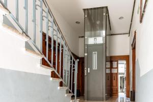 Ari Home