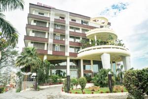 Pride Premier Solitaire