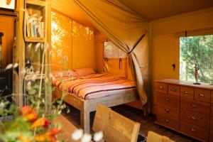 La Jolie Longère Fleurie Lodge avec piscine et jardin