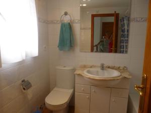 Chalet con jardín y piscina a 30m del mar