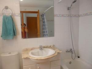 Chalet con jardín y piscina a 30m del mar