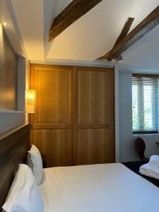 B&B / Chambres d'hotes Le Clos du Cedre : photos des chambres