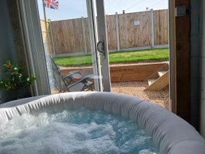 The Sunset "with Lazy Spa"