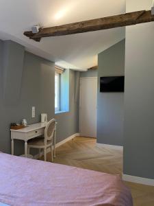 B&B / Chambres d'hotes Le Clos du Cedre : photos des chambres