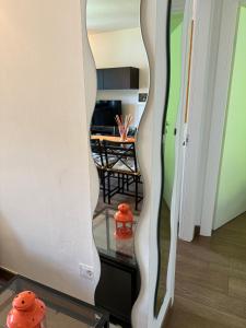 Serena Charme Green Holiday