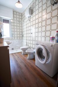 Ediths house just 850 meters from the beach, 2 bedrooms, 6 beds, air conditioning, private outdoor area