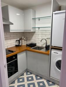 Luxury Stay Piccadilly Apartment