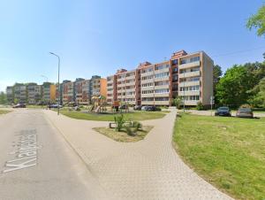Sunny flat 250m from the beach