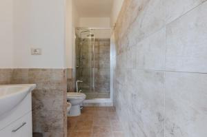 GuestHost - Sisters Home and Suite! img13