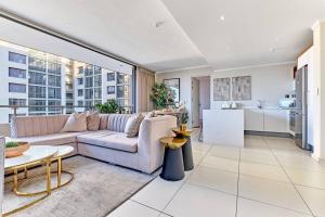 Stylish Urban Retreat in the Heart of Sandton