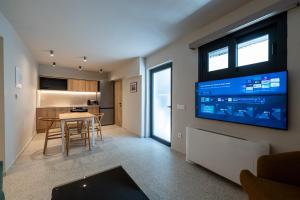 Semi-basement Apartment - Asklipiou Cube