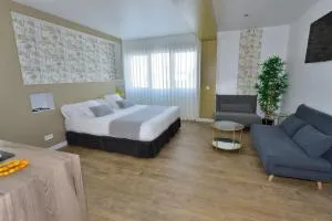 Rey Don Sancho - Entrala