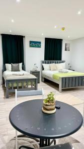 One bedroom in Camden