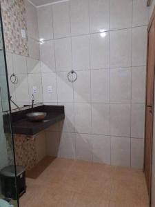 Casa com piscina em Esmeraldas MG
