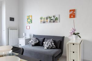 Pisa Bright Apartment near the Airport