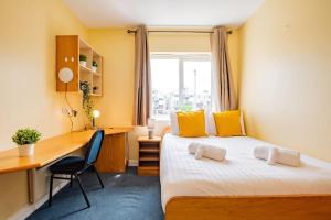 74 - Affordable 3 Bed With Parking