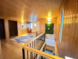 Prater House Mountain View