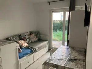 Studio cosy avec jardin proche lac et métro - 克雷泰伊