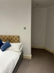 2 en suite rooms and Large Kitchen