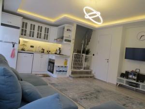 Villa Oyster Park Isıtmalı Yıldız Efektli Çocuk Havuzlu Villa