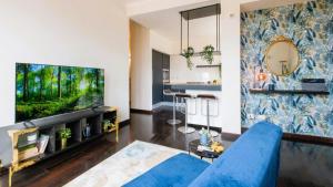 Elegant Penthouse With A View Of The Two Towers And Piazza Maggiore