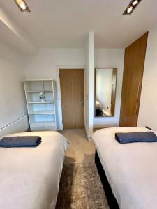 Stylish Central Apartment 4 mins from station