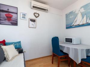 Apartment Miljus by Interhome