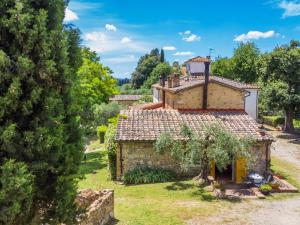 Apartment Tipologia Trilo by Interhome