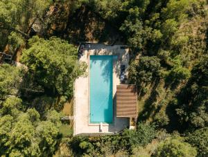 Maisons de vacances Mas Frederi - Maison avec piscine pour 10 : Maison 5 Chambres