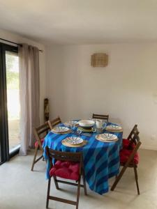 Cavalière - RdJ villa 600m plage, 2 ch 6 pers, 3 étoiles grand confort