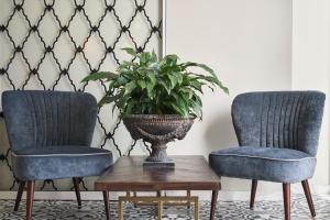 Legacy Gastro Suites