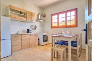 PLACIDUS SUMMERhouse ARILLAS