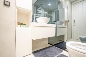 Stylish City Getaway - Immerse Yourself In Luxury