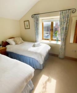 Pretty Cottage In Charming Peaceful Village - Easy Commute to Cambridge - Cambridge Homehost