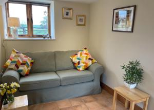 Pretty Cottage in peaceful village location close To Cambridge