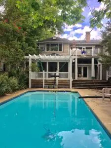 Refresh 3br Apt New Kitchen! Downtown - Durham