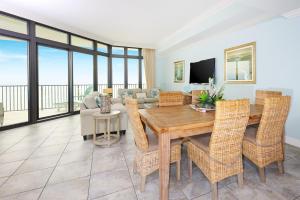 The Oasis 1406 formerly Phoenix West II 1406 condo