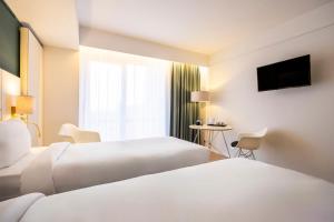 Standard Twin Room room in ibis Styles Hotel Brussels Louise