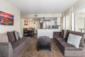 Greenbelt Condo-patiopooltennisold Town 5min
