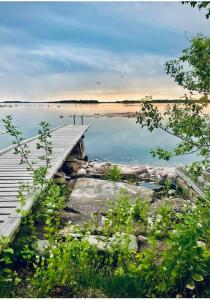 Keidas meren lähellä